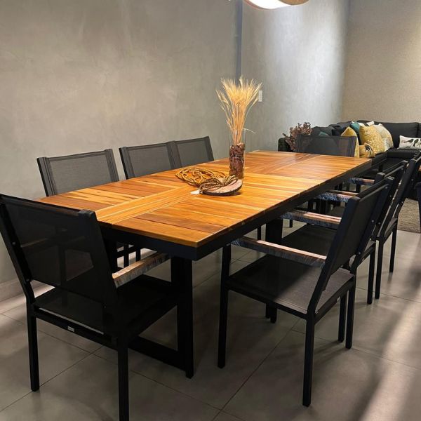 Mesa Evelyn com Cadeira Poliana em Tela Sling